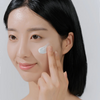 SKIN1004 - Kit de 2 Madagascar Centella Hyalu-Cica Water-Fit Sun Serum 50 ML | Protector Solar en Suero 8